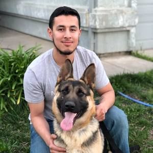 Meet your Posher, Gerardo